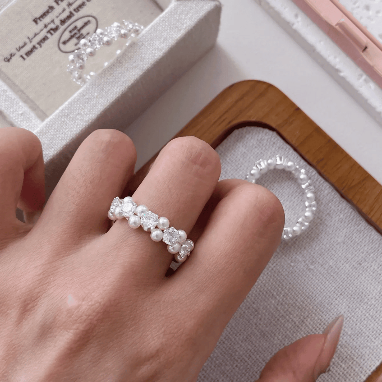 輝くパール 925 シルバーメッキリング - ホワイト、ハンドメイド