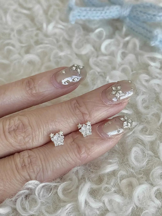 "Charming Starlight" 999 Pure Silver Star Stud Earrings - Japanese Style, Delicate, and Elegant.