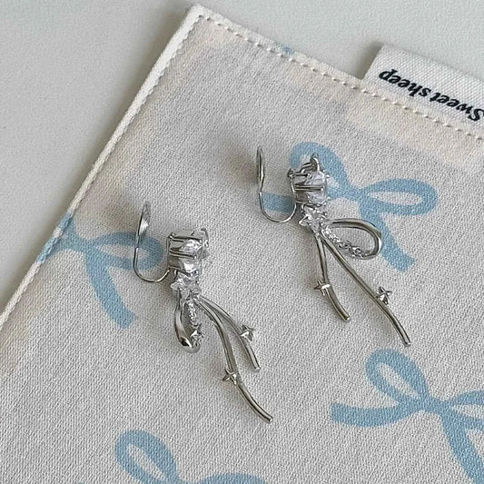 「Starlight Dream Ribbon」925 Sterling Silver Ribbon Bow Earrings with Sparkling Gems - Elegant and Versatile.
