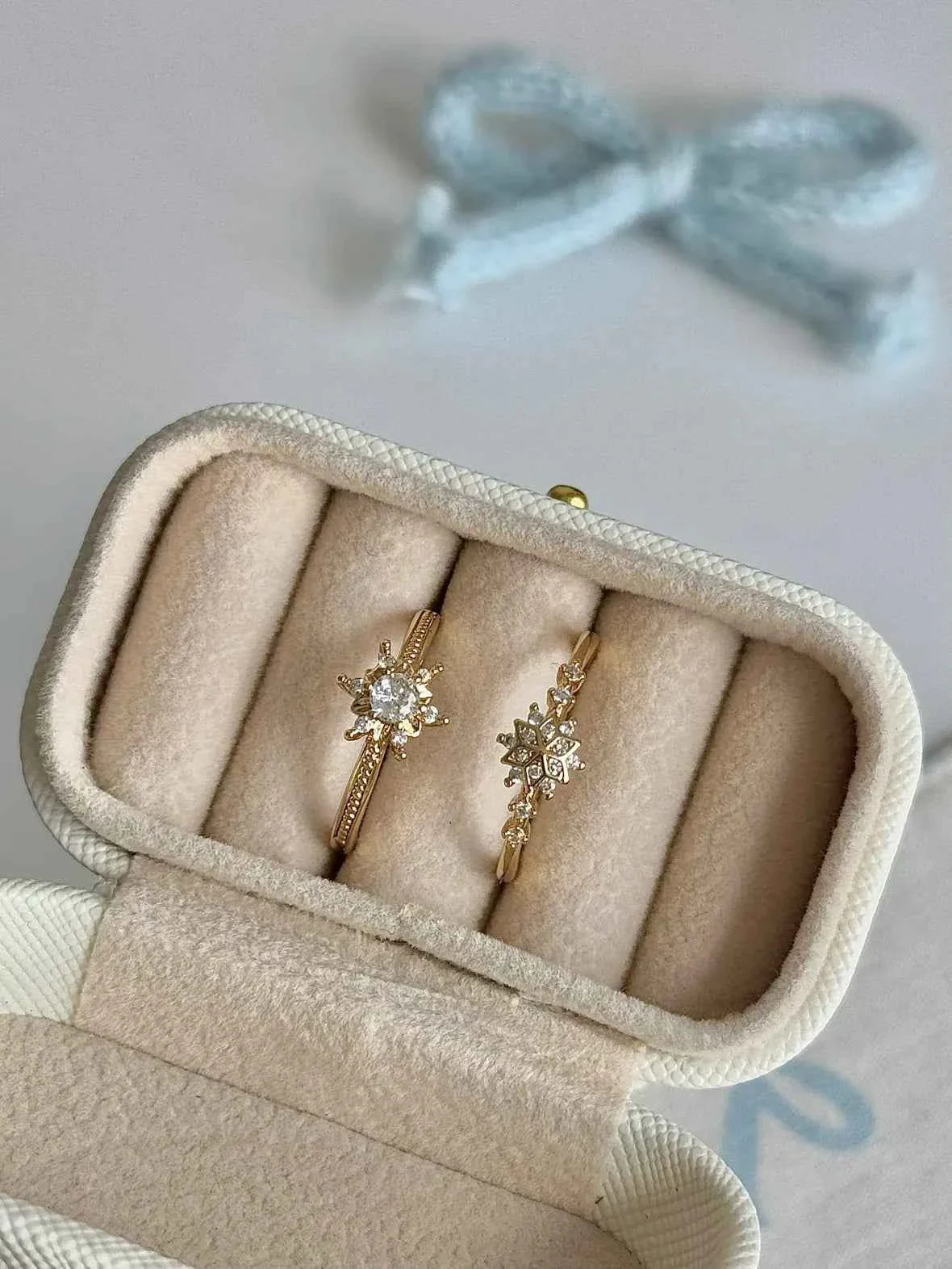 "Gilded Snowflake" 925 Sterling Silver Gold-Plated Ring with Artificial Gems - Dreamy, Luxurious, and Elegant (A Pair).