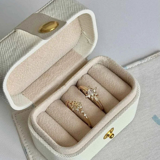 "Gilded Snowflake" 925 Sterling Silver Gold-Plated Ring with Artificial Gems - Dreamy, Luxurious, and Elegant (A Pair).