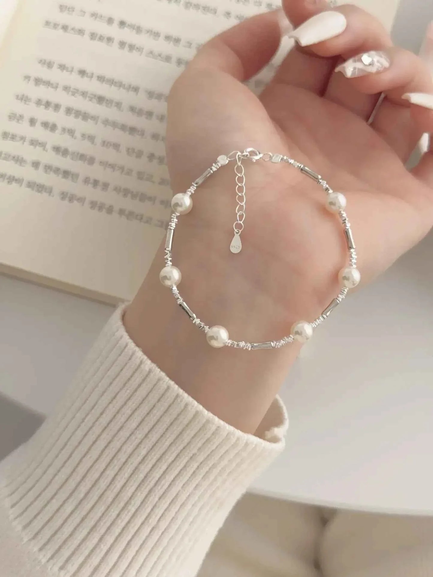 "Bamboo Bubble" 925 Sterling Silver Bamboo and Pearl Bracelet - Delicate, Elegant, and Versatile.