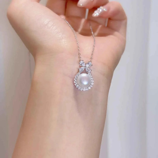 "Little Happiness" 925 Sterling Silver Bow Pearl Necklace - Perfect Gift for Mom