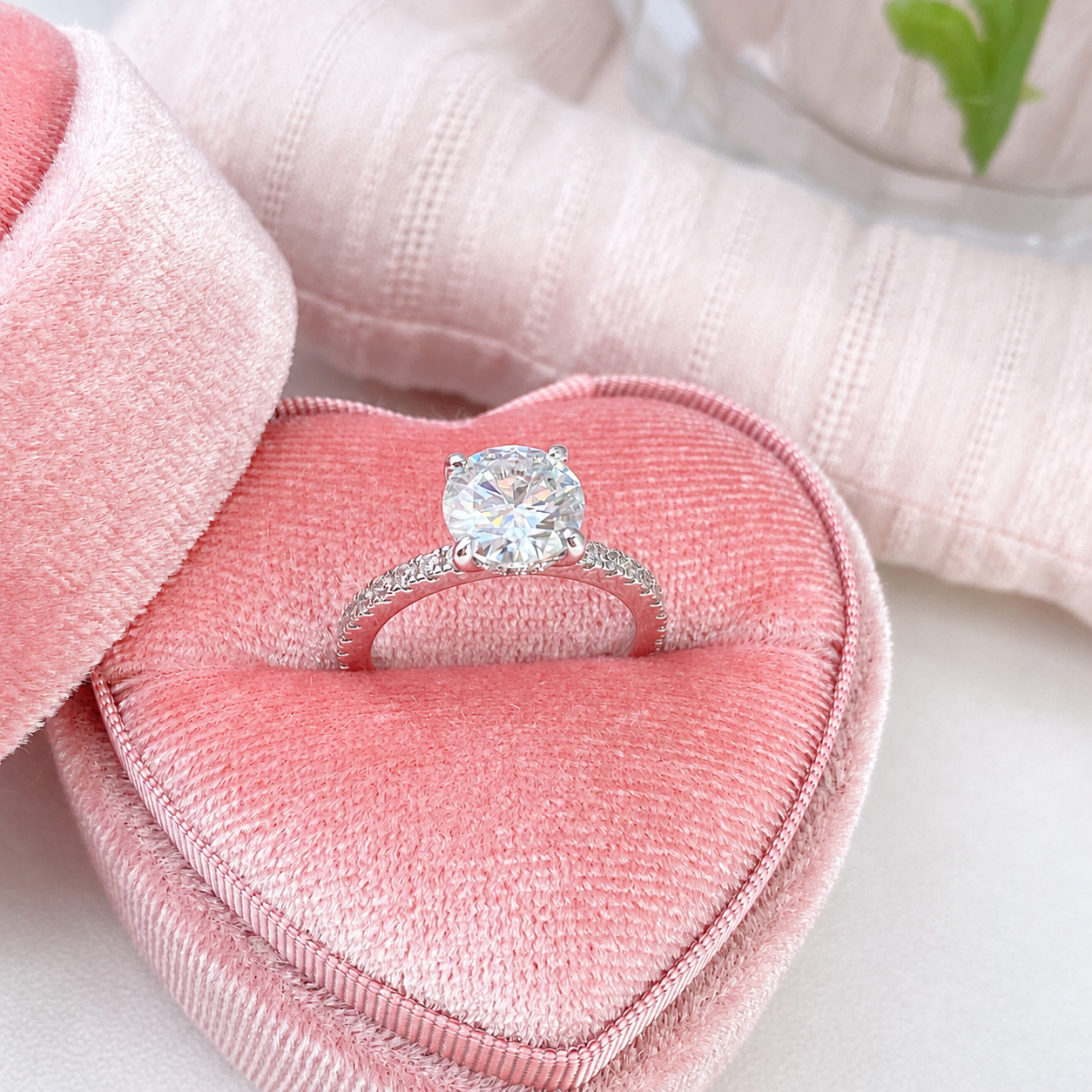 “Aurora Solitaire” Real Gold Plated Brass 2CT D-Color Moissanite Pavé Ring