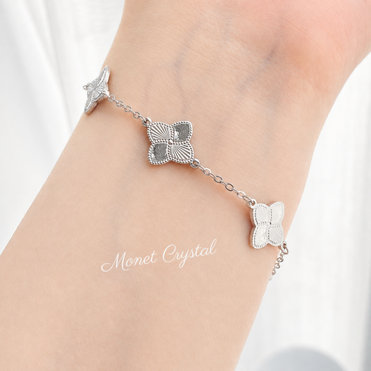 “Dancing Light” S925 Sterling Silver Double-Sided Clover Bracelet