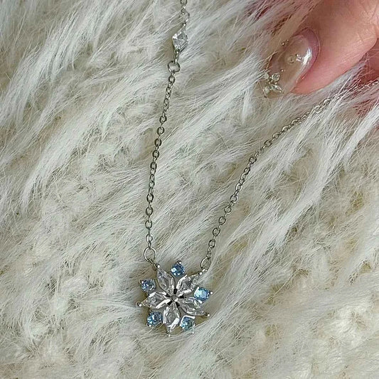 "Ice Blossom" Ice Blue Snowflake Necklace – Unique Design for Your Bestie (Copy)