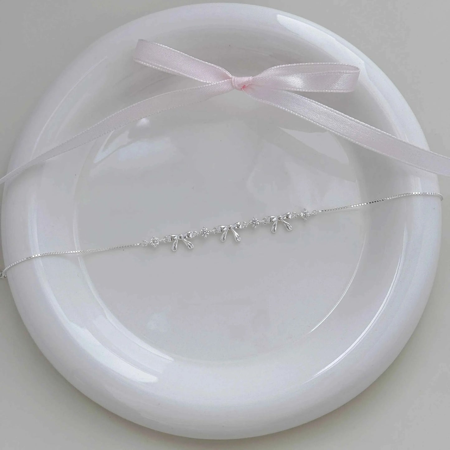 "Korean Bow" 925 Sterling Silver Bow Bracelet with Zircon – Sweet & Shimmering (Copy)