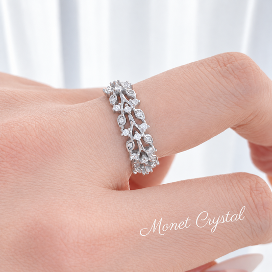 “Laurel Light” White Gold Plated S925 Sterling Silver Moissanite Leaf Ring