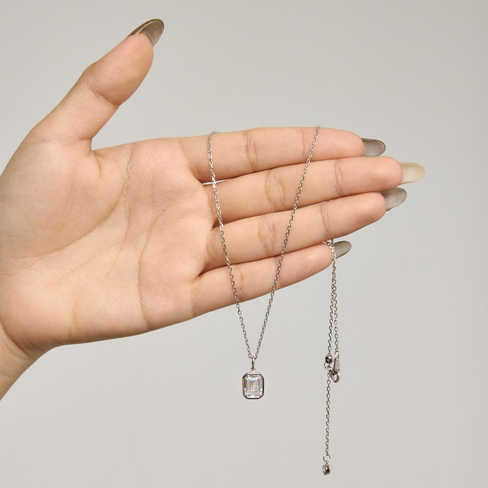 “Recta Lumi” 925 Sterling Silver 5A Cubic Zirconia Pendant Necklace