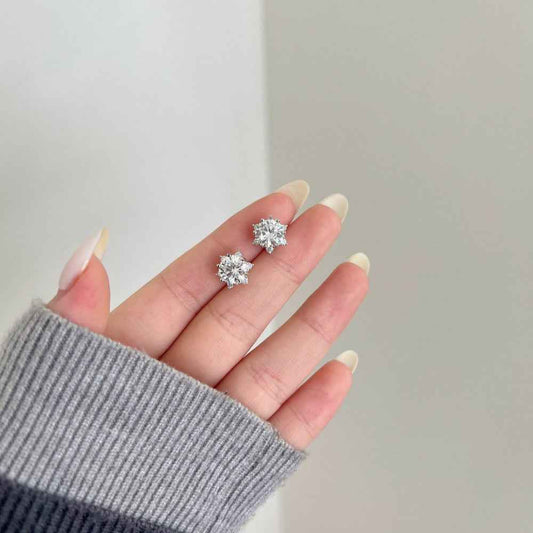 “Starlight Crown” 925 Sterling Silver Moissanite Stud Earrings