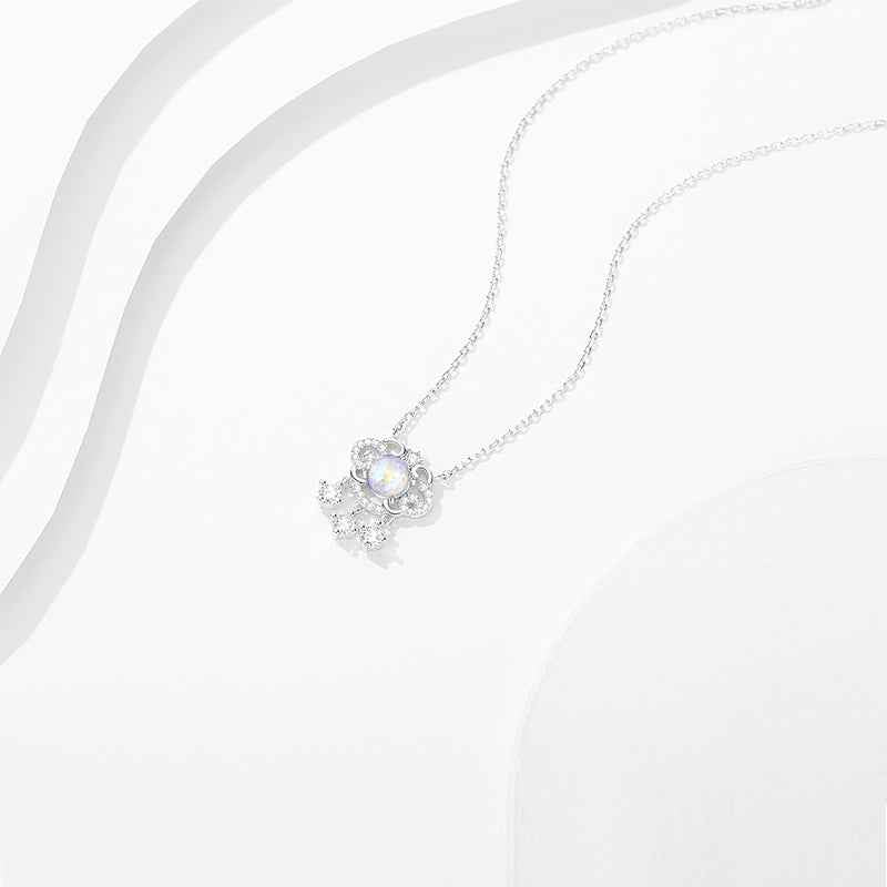 “Aurora Bless” 925 Sterling Silver Opalescent Crystal Lock Necklace