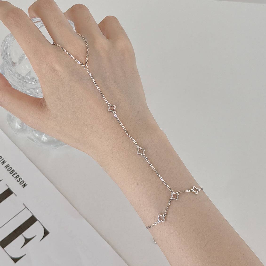 "Lucky Grace" S925 Sterling Silver Finger-Linked Bracelet