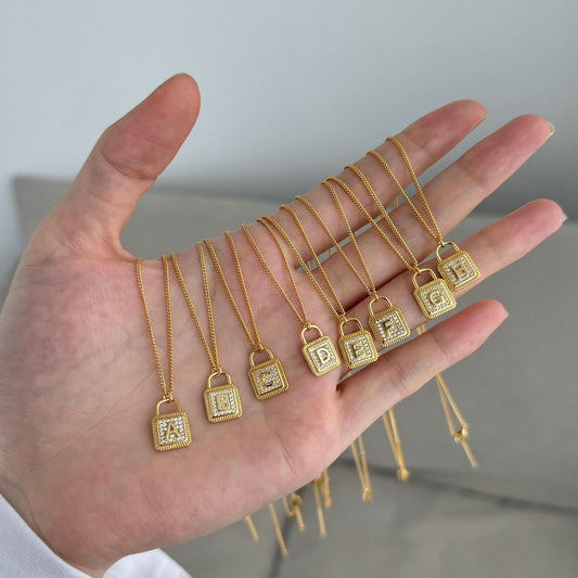 "Buchstaben-Charm" 925 Sterling Silber Halskette