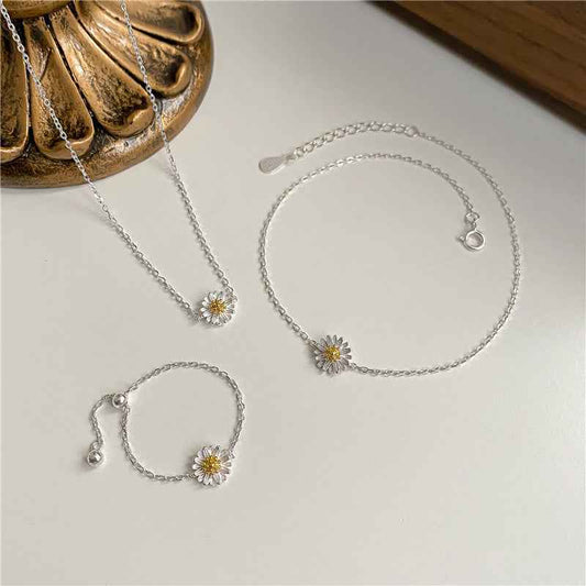 "Daisy Delight" 925 Sterling Silver Jewelry Set (Necklace, Bracelet & Ring)