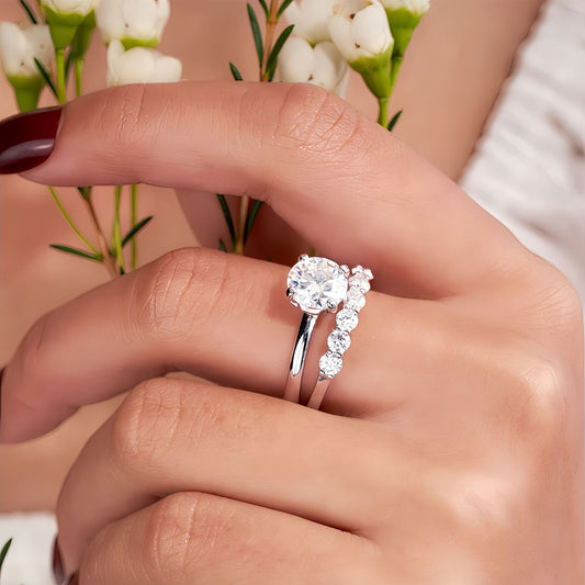 "Eternal Duo" 925 Sterling Silver 3-Carat Zircon Ring Set (Plated in 18K White Gold)