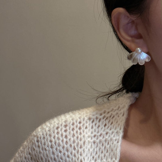 "Petal Grace" 925 Sterling Silber Perlenohrringe