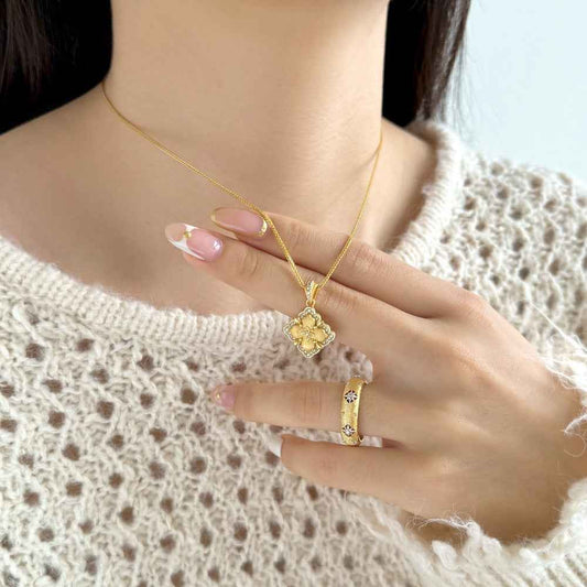 "Gilded Bloom" 925 Sterling Silver Filigree Clover Necklace & Ring Set