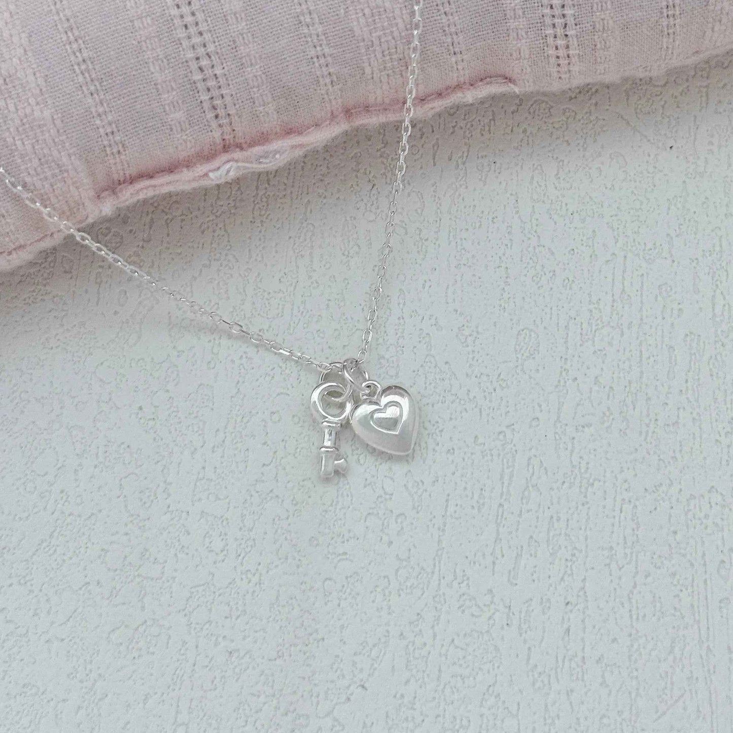 "Only Key" 925 Sterling Silver Heart-Key & Lock Necklace – Romantic & Minimalist