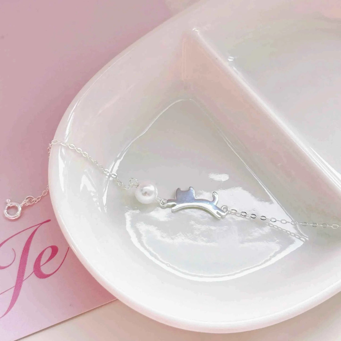 "Playful Kitty" 925 Sterling Silver Bracelet - Cute, Simple, and Elegant