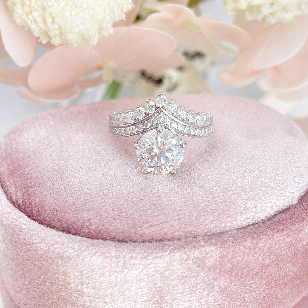 “Princess Crown” S925 Sterling Silver 2CT D-Color Moissanite Crown Ring