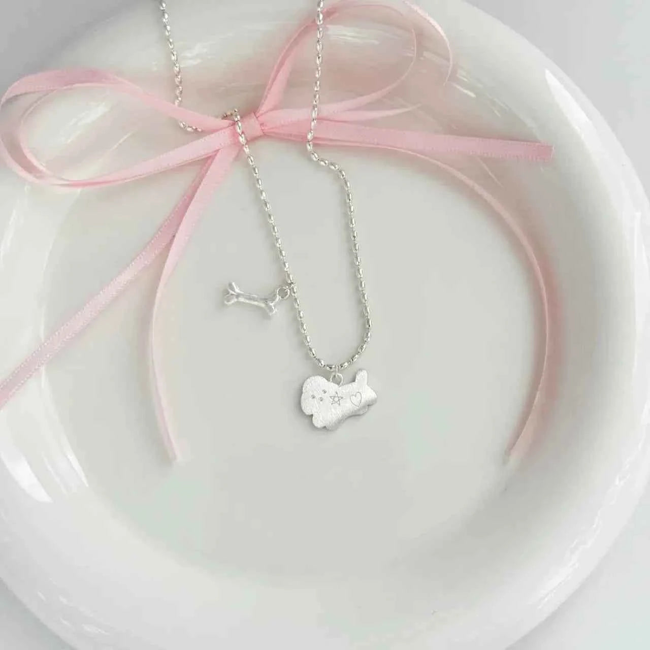 "Promise Paw" 925 Sterling Silver Necklace – High-Glam & Heartfelt