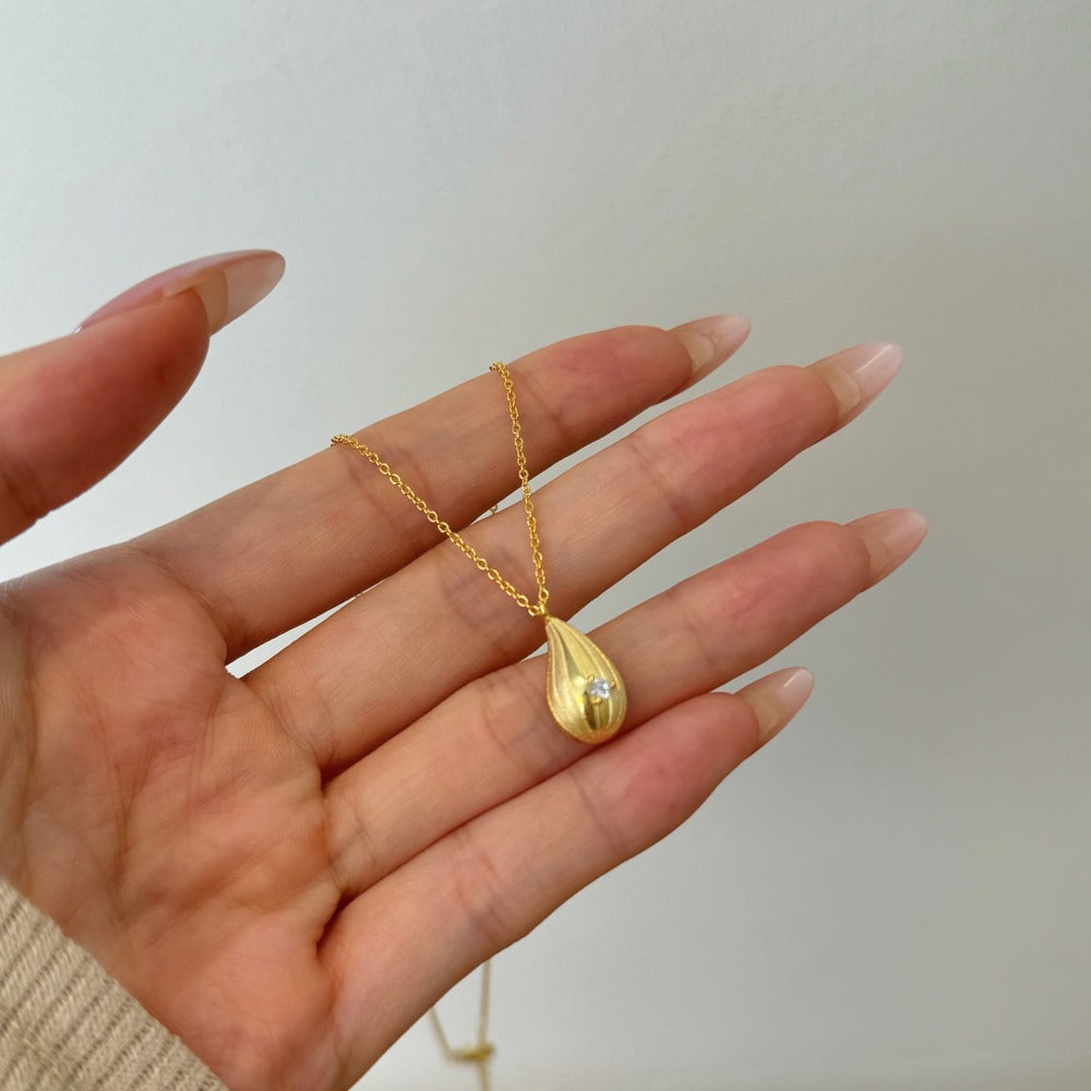 "Pure Drop" S925 Sterling Silver Necklace