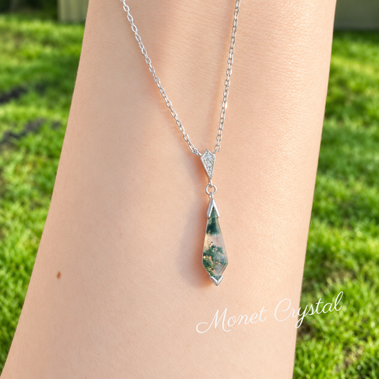 “Silent Fern” White Gold Plated S925 Sterling Silver Moss Agate Pendant Necklace