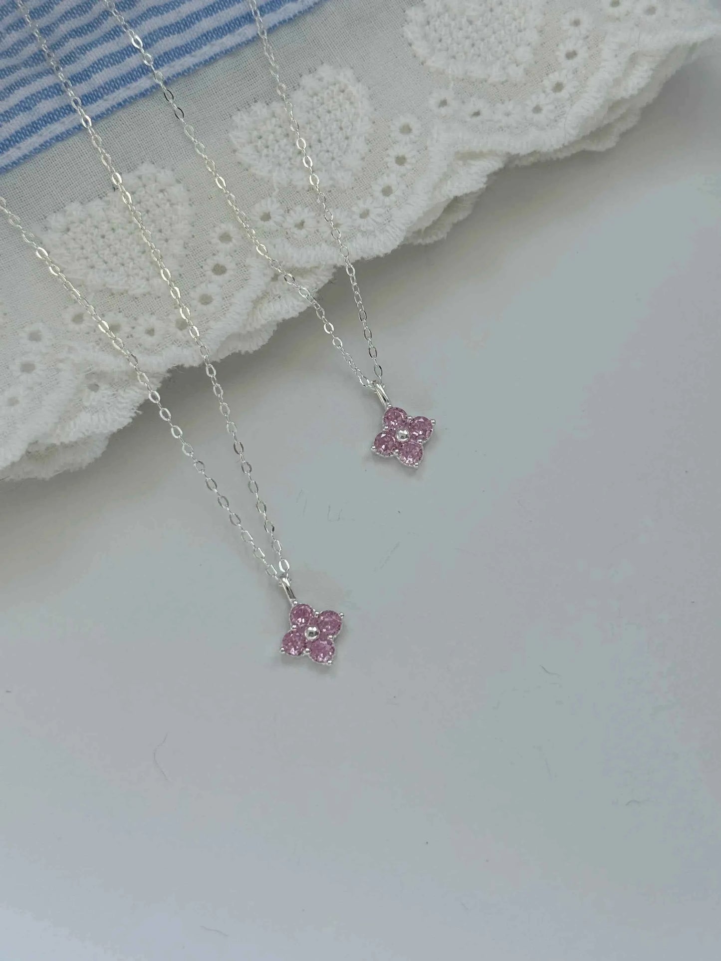 "Sweetheart Clover" 999 Pure Silver Four-Leaf Heart Necklace – Lucky, Minimalist, Gift-Ready