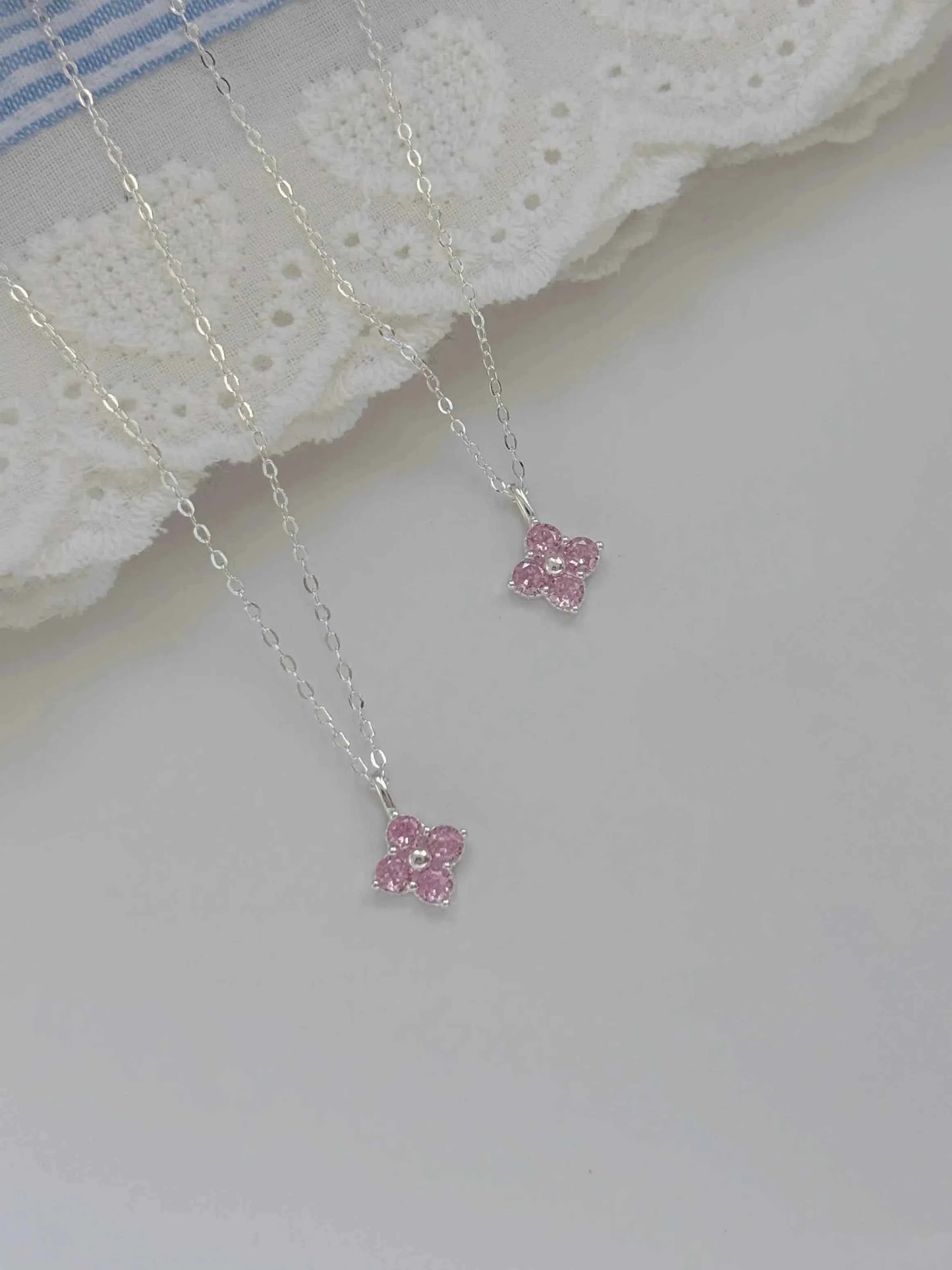 "Sweetheart Clover" 999 Pure Silver Four-Leaf Heart Necklace – Lucky, Minimalist, Gift-Ready