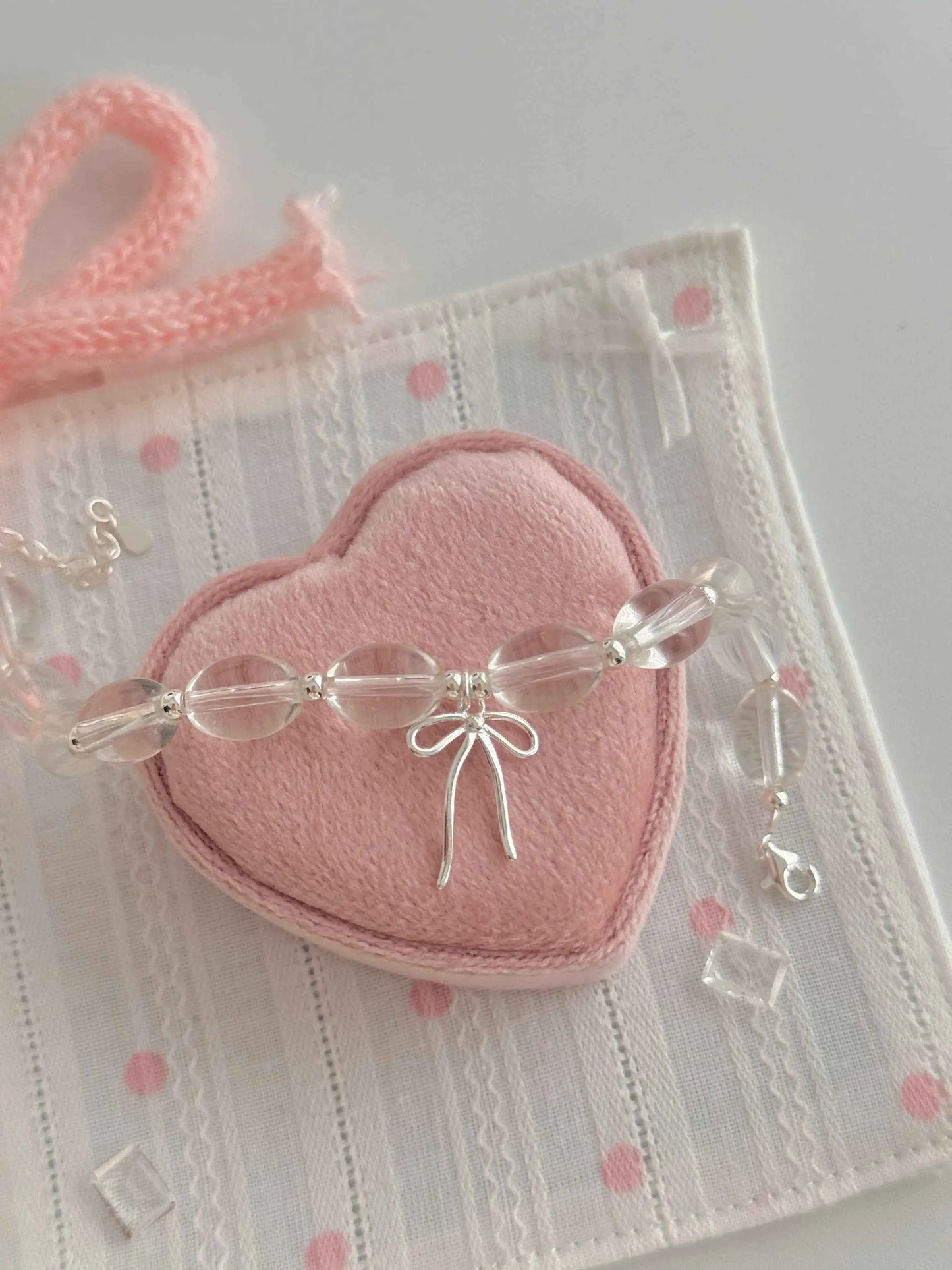 "White lce Crystal" 925 Sterling Silver Bowknot WhiteCrystal Bead Bracelet-Delicate,Pure, and Elegant.