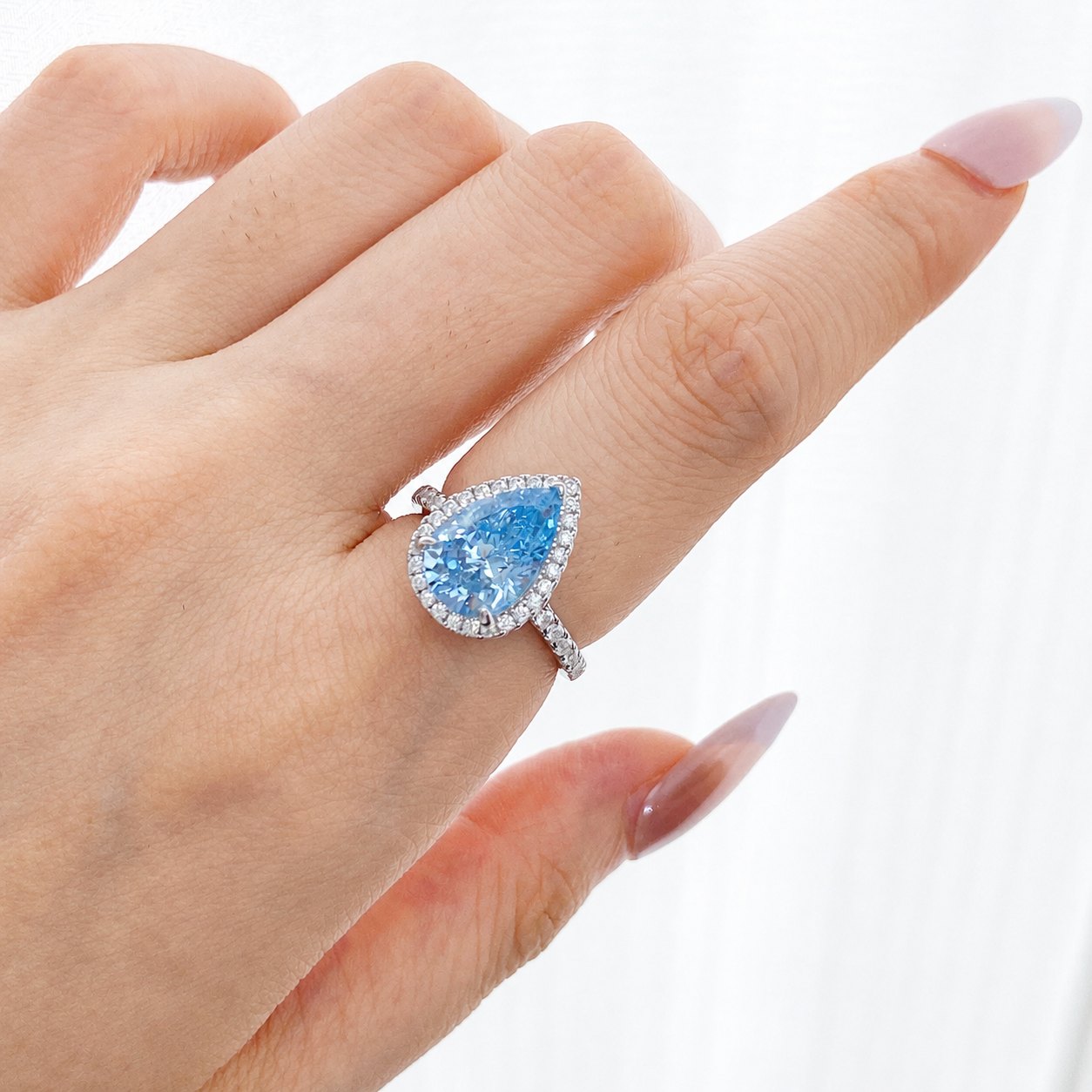 “Aqua Marquis” S925 Sterling Silver Pear-Cut High Carbon Diamond Ring
