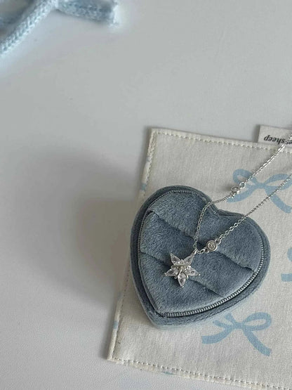 "Wishing Star" Sparkling Star 925 Sterling Silver Necklace - Sweet, Elegant, and Unique.