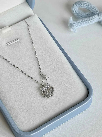 "Silken Star Kiss" 925 Sterling Silver White Gold-Plated Shell Necklace - Delicate, Elegant, and Sparkling.