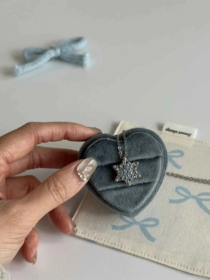 "Winter Love Letter" Snowflake Blue Gemstone Necklace - Sweet, Dreamy, and Unique.