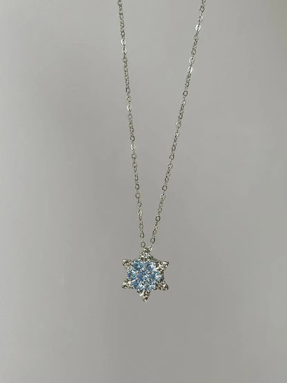 "Winter Love Letter" Snowflake Blue Gemstone Necklace - Sweet, Dreamy, and Unique.