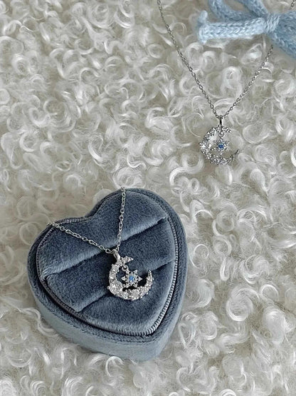"Snow Dance Moonlight" 925 Sterling Silver Blue Diamond Snowflake Necklace - Cool Elegance and Gentle Charm.
