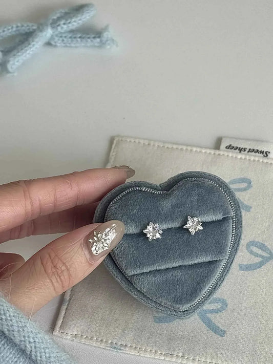 "Starry Sky" Sparkling Star Zircon Stud and Helix Earrings - Delicate, Sweet, and Chic.