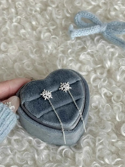 "Pure Snowflake Sparkle" 999 Pure Silver Earrings - Delicate, Versatile, and Hypoallergenic (Copy)