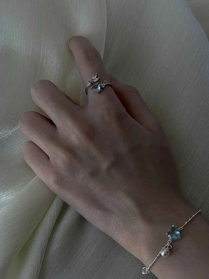 "Deep Sea Token" 925 Sterling Silver Blue Fish Tail Ring - Unique, Elegant, and Cool Chic.