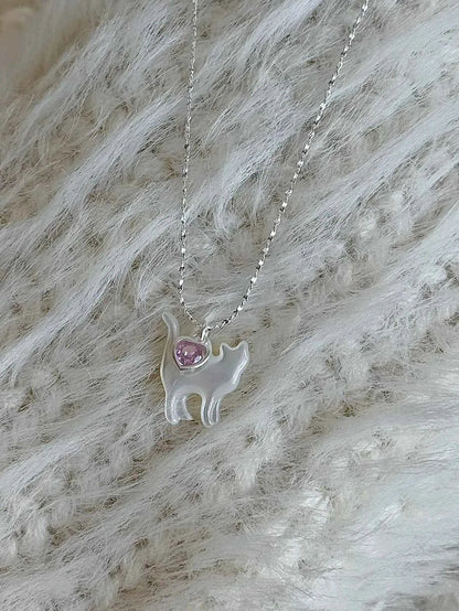 "Be Your Meow" 925 Sterling Silver Pink Heart Zircon and White Mother-of-Pearl Cat Necklace - Delicate and Elegant.