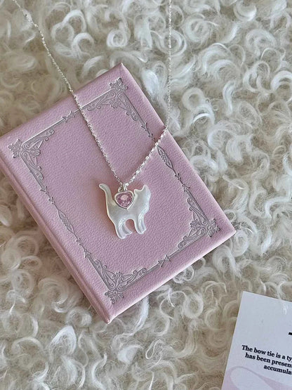 "Be Your Meow" 925 Sterling Silver Pink Heart Zircon and White Mother-of-Pearl Cat Necklace - Delicate and Elegant.