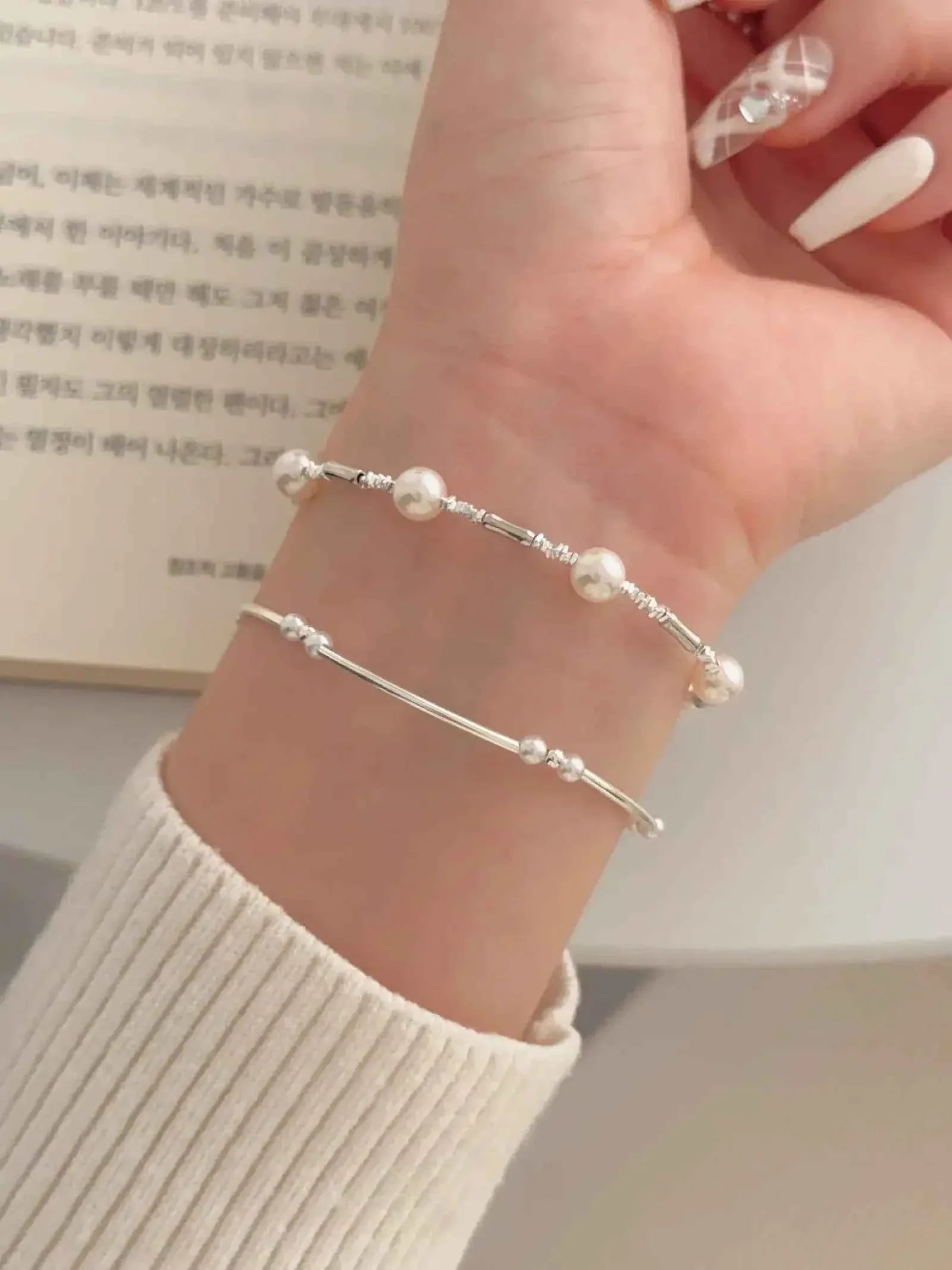 "Bamboo Bubble" 925 Sterling Silver Bamboo and Pearl Bracelet - Delicate, Elegant, and Versatile.