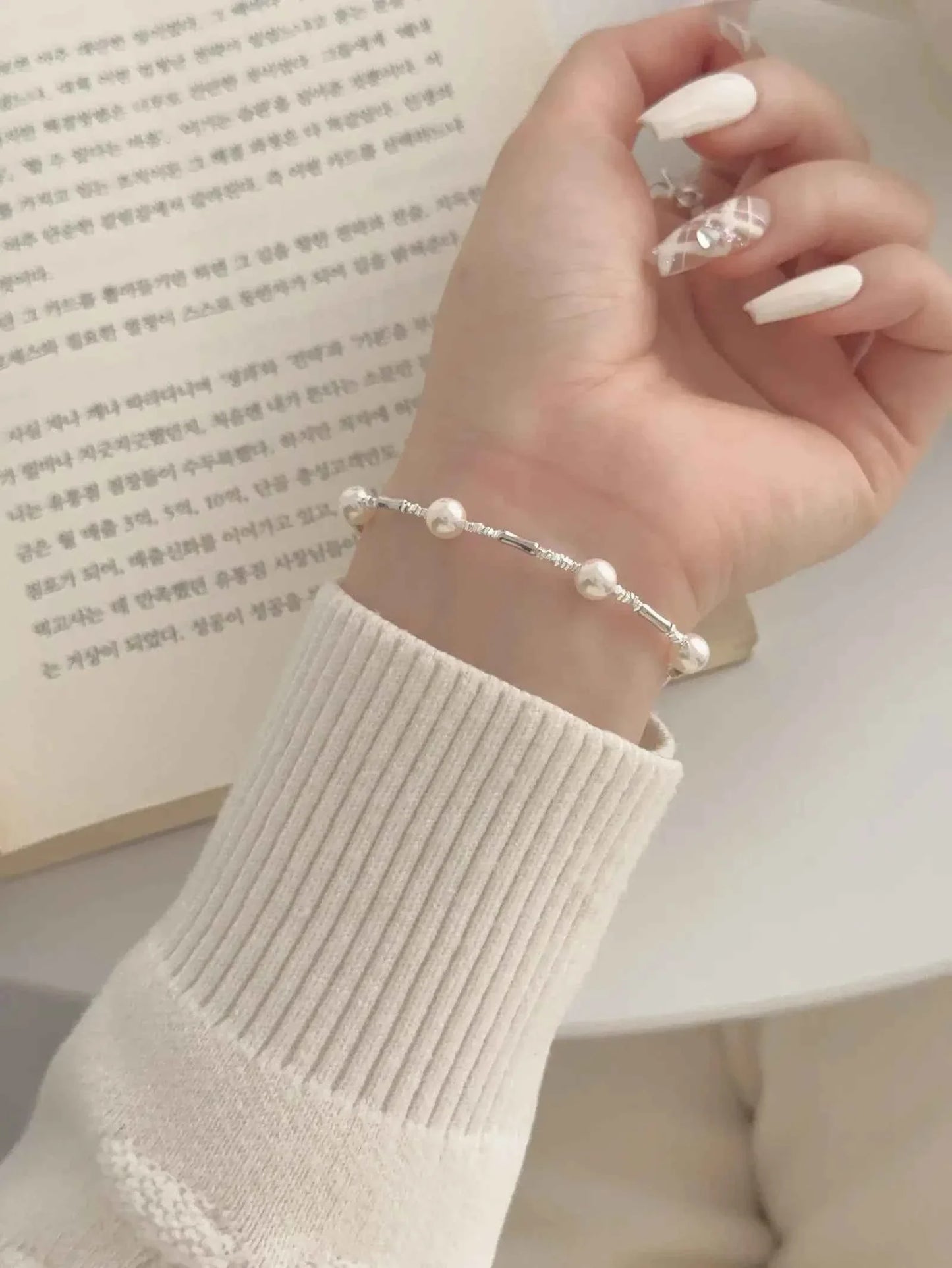 "Bamboo Bubble" 925 Sterling Silver Bamboo and Pearl Bracelet - Delicate, Elegant, and Versatile.