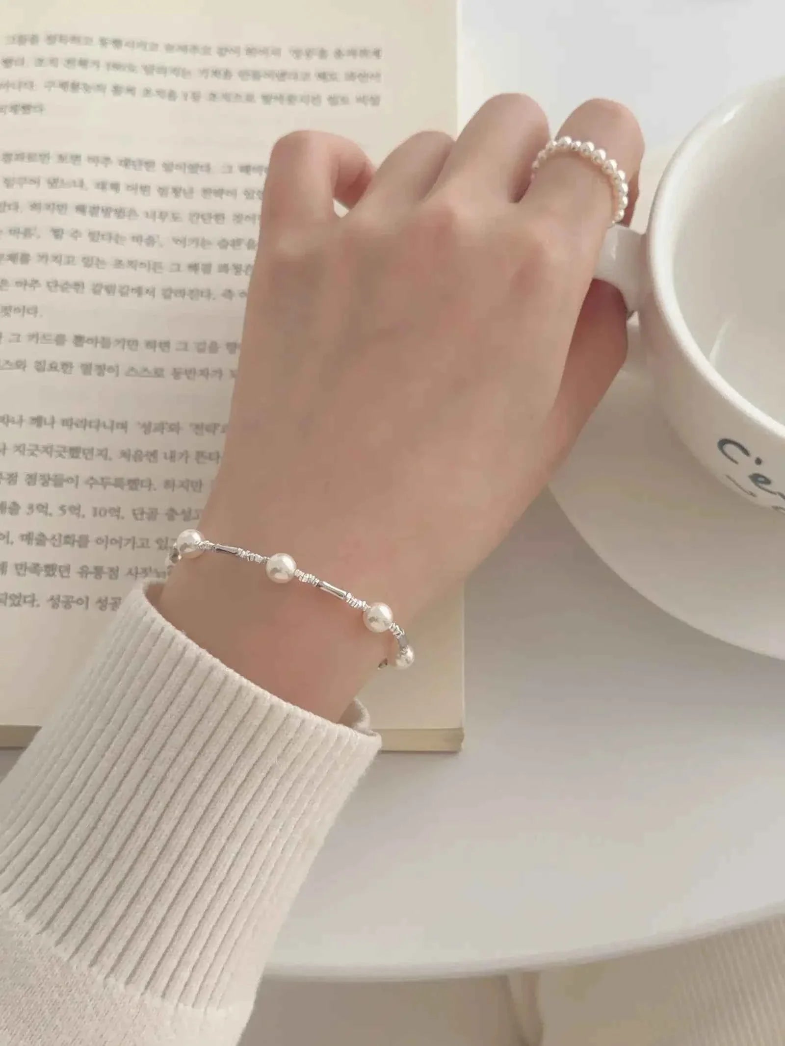 "Bamboo Bubble" 925 Sterling Silver Bamboo and Pearl Bracelet - Delicate, Elegant, and Versatile.