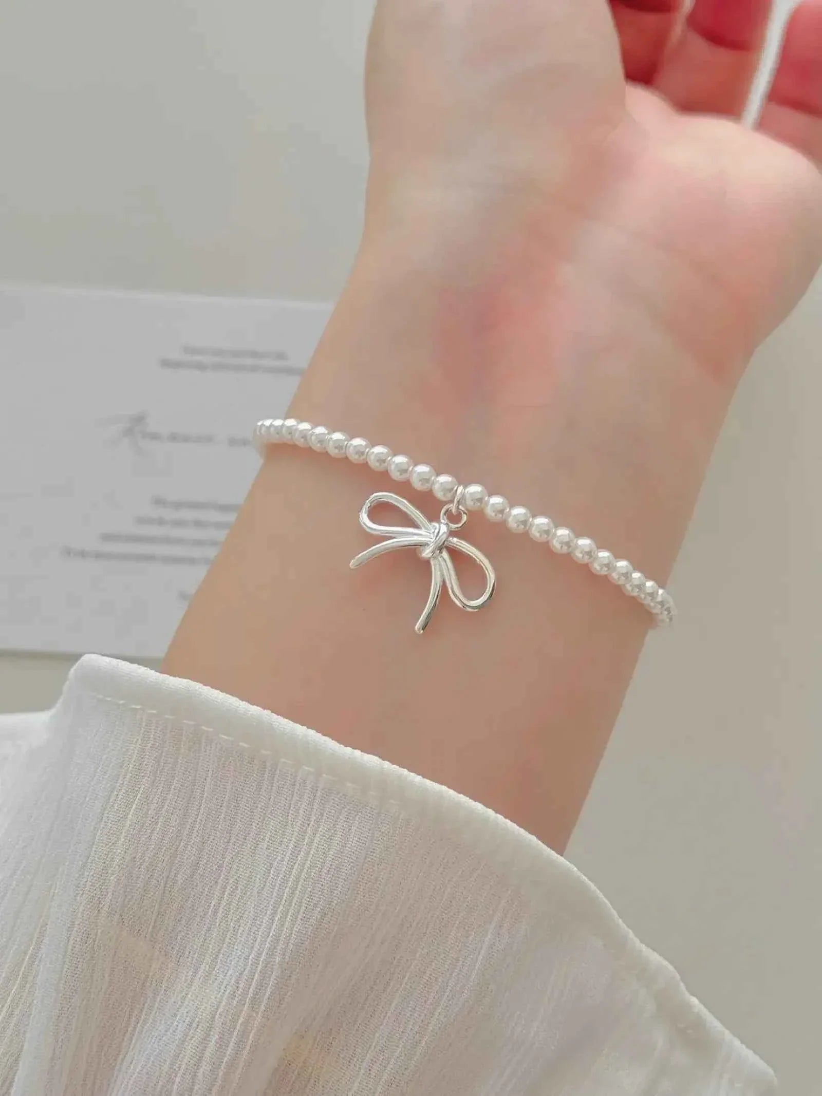 "Alice's Bowknot Pearl" 925 Sterling Silver Bracelet - Delicate, Elegant, and Charming