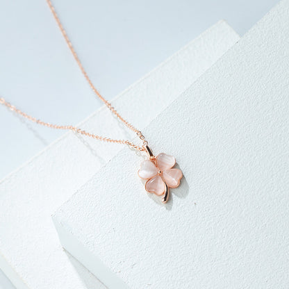 “Lucky Lumière” S925 Sterling Silver Cat’s Eye Clover Necklace