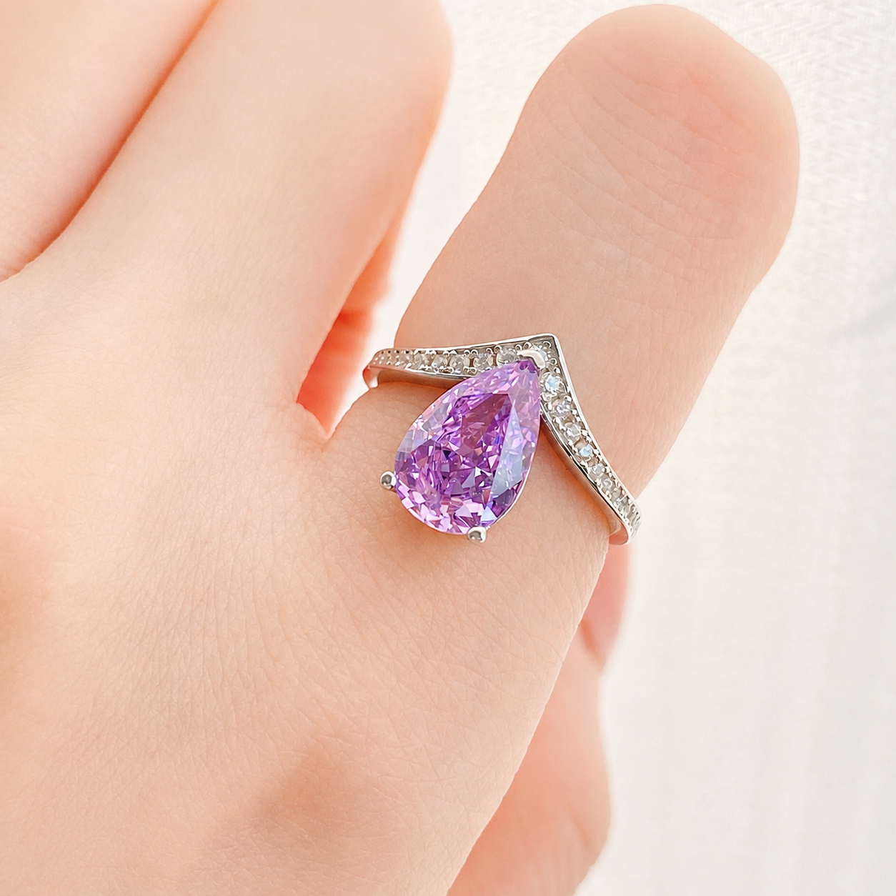"Luminous Teardrop" 925 Sterling Silver Pear-Cut Ring