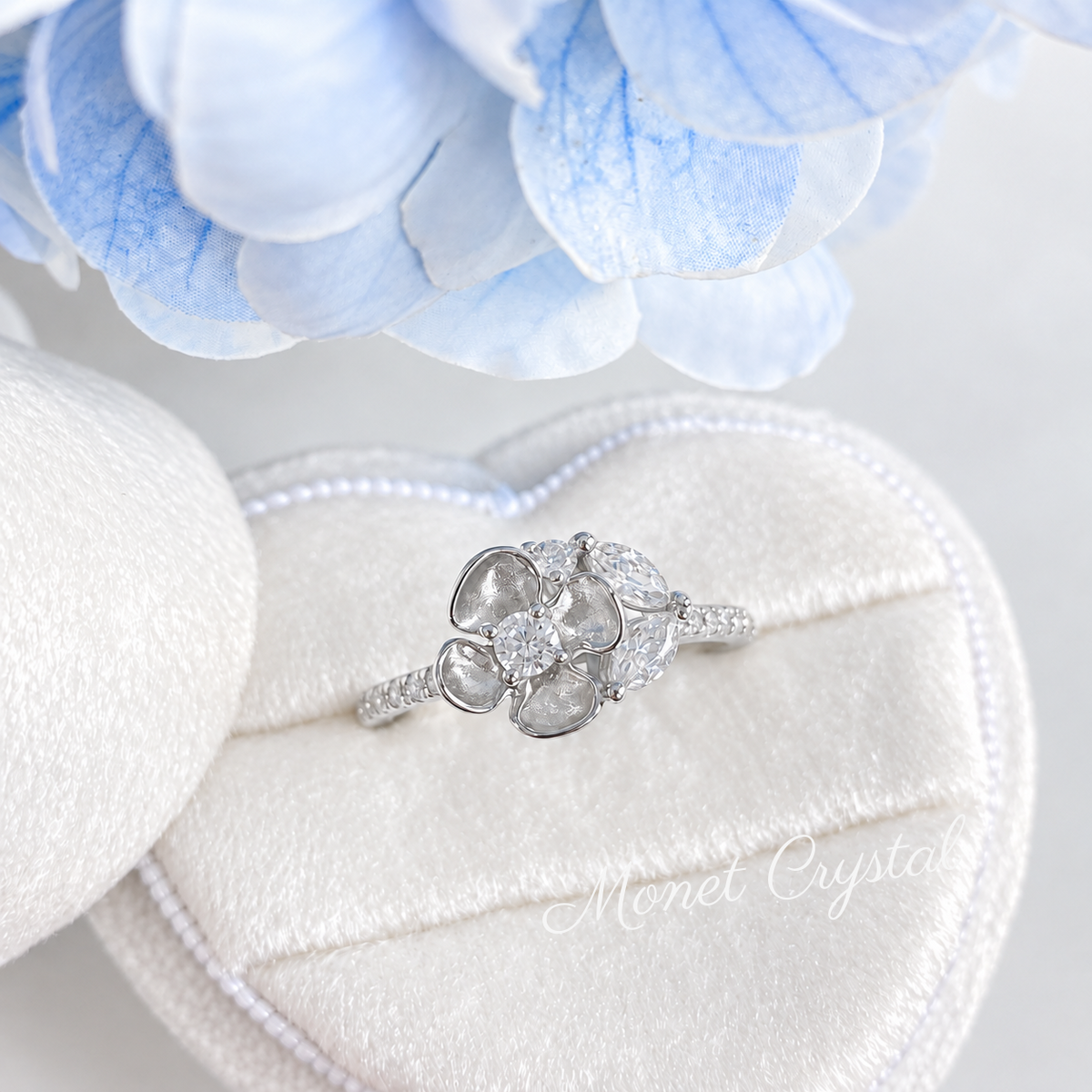 “April Letter” S925 Sterling Silver Zircon Clover Necklace & Ring Set
