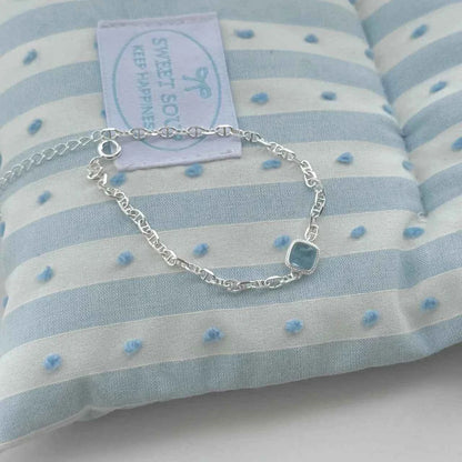 "Aqua Cube Piggy" 925 Sterling Silver Aquamarine & Pig-Nose Chain Bracelet – Minimalist Ocean Chic