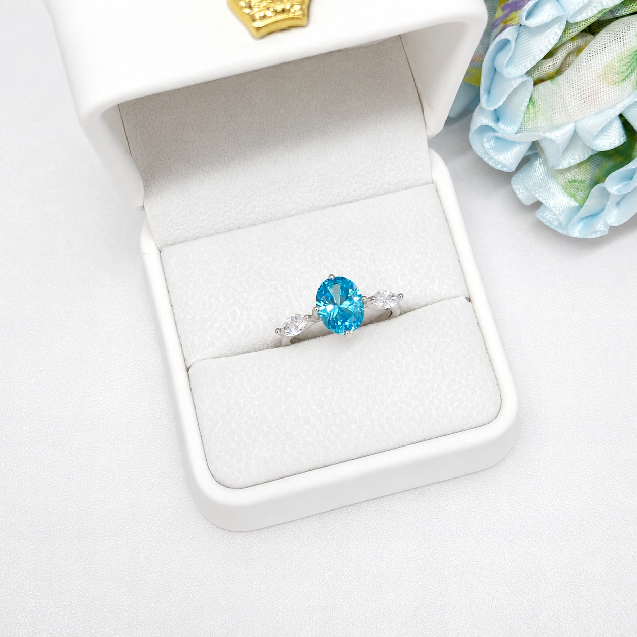 “Aqua Radiance” S925 Sterling Silver 2CT Aquamarine High Carbon Diamond Ring